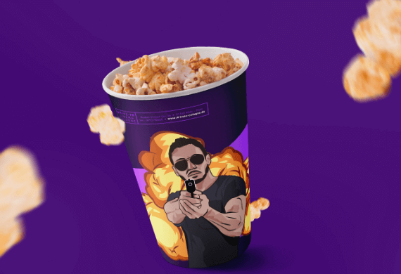 Modern gestalteter Popcorn Becher mit bunter Illustration